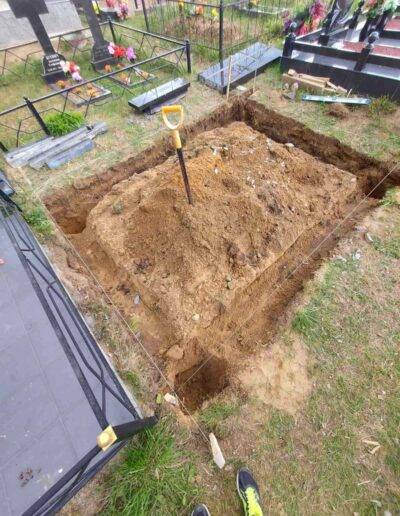 благоустройство мест захоронений, Подготовка основания фото